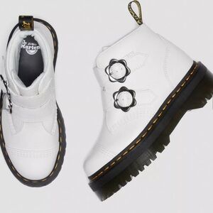 Dr Martens Devon Flower Buckle Leather Platform Boots White Size 7